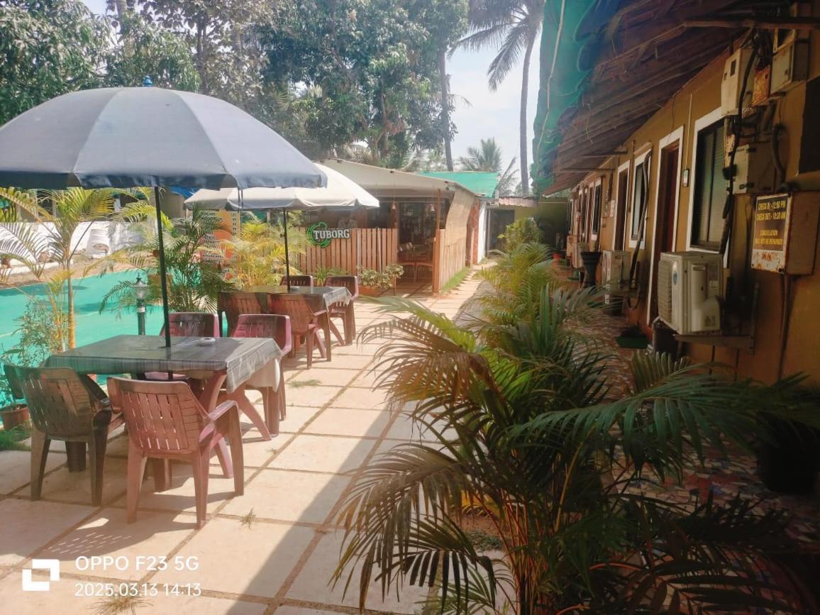 Ave Maria Guesthouse Colva Esterno foto