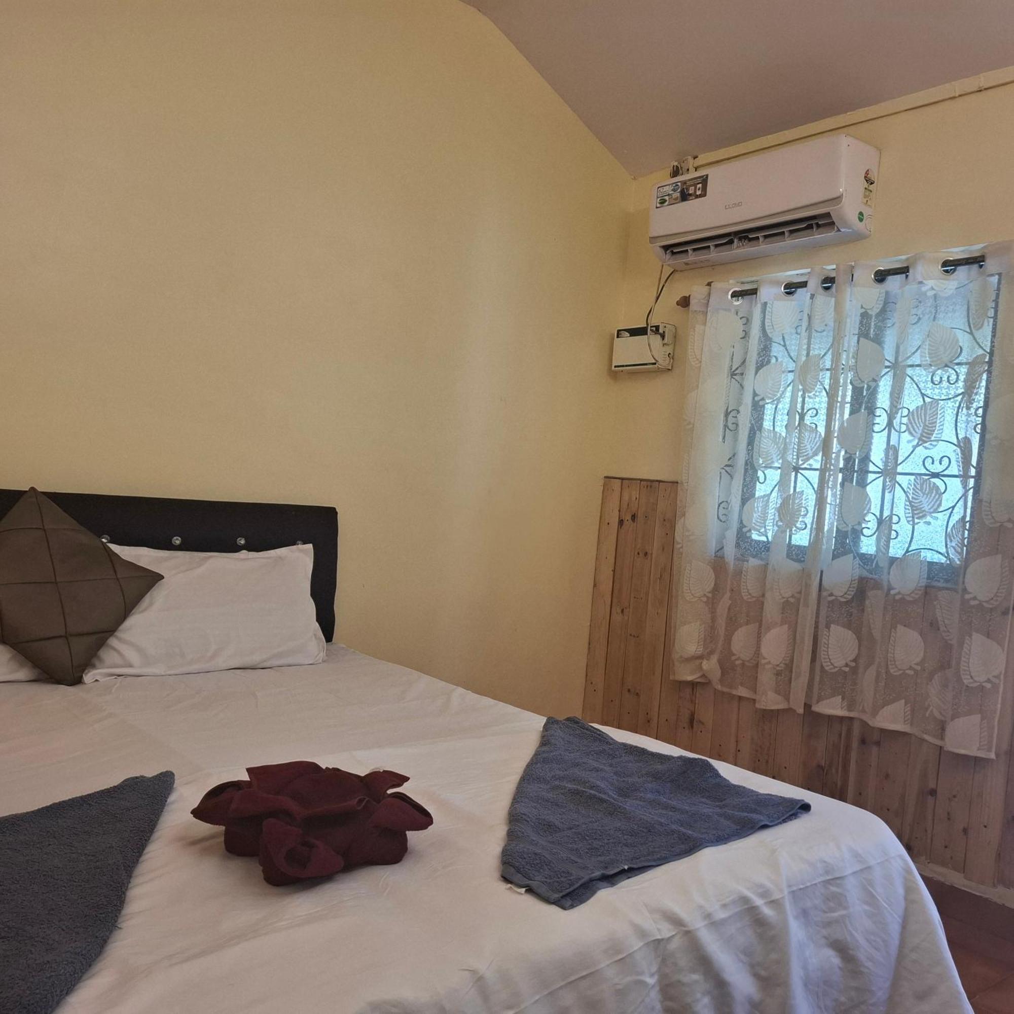 Ave Maria Guesthouse Colva Esterno foto